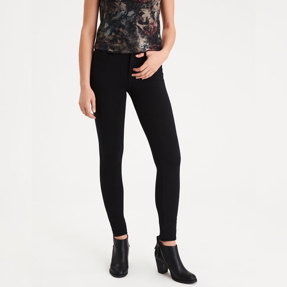✨HP✨ American Eagle KNIT X HIGH-WAISTED JEGGING